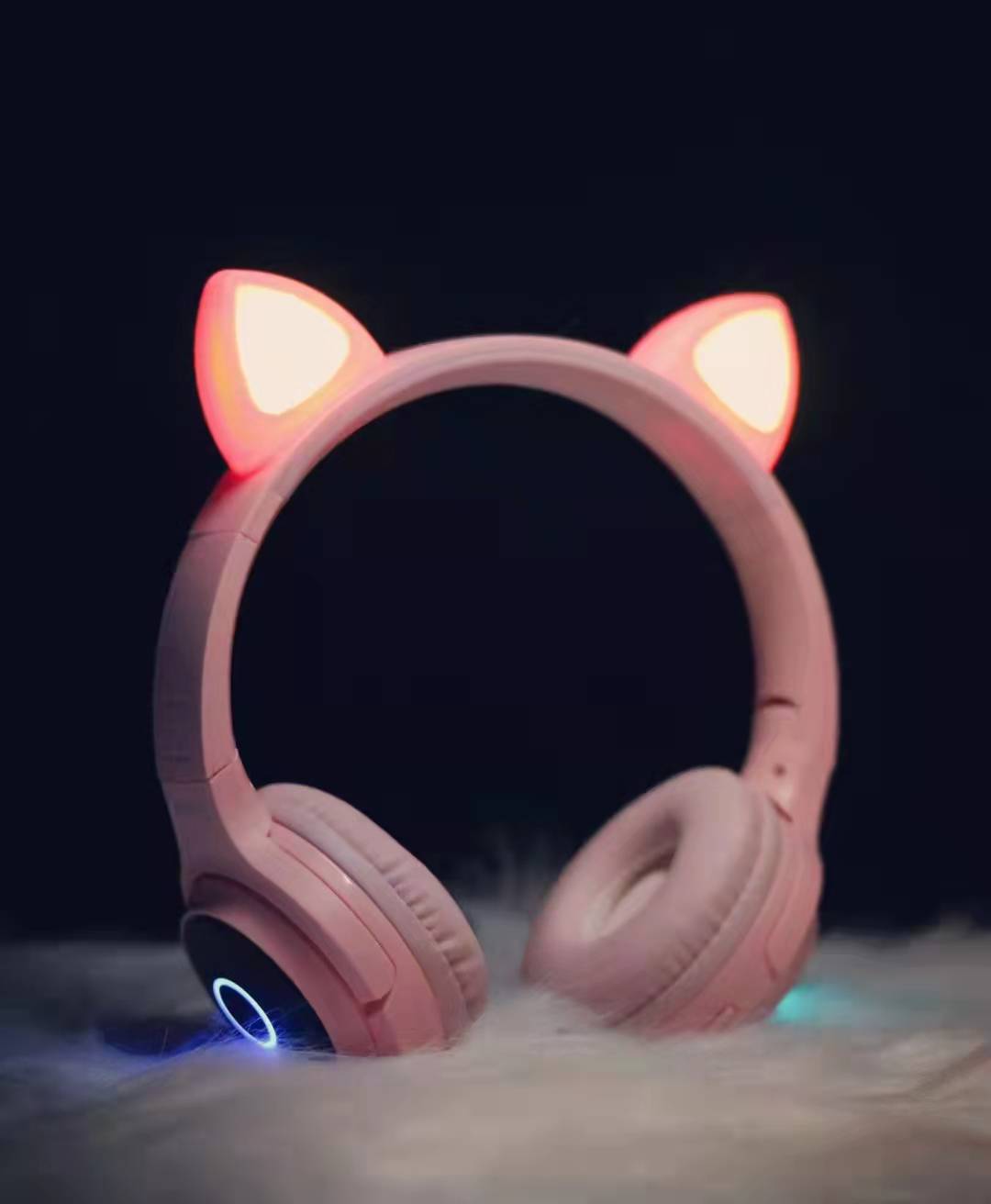 سماعات أذن من Cat لأجهزة PS5